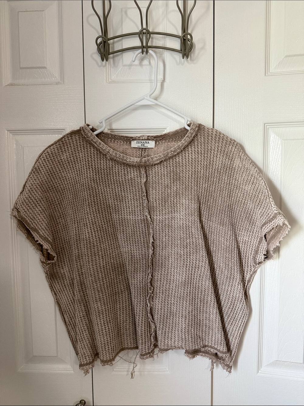 Taupe distressed short sleeve tee - Picture 1 of 3